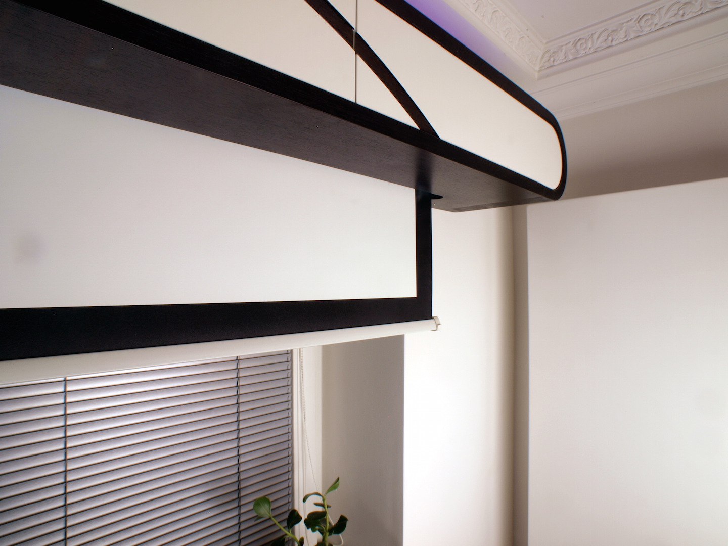 Leinwand einfach verstecken